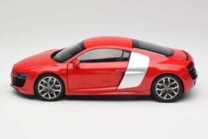 Audi R8 V10 Brilliant Raudonas Kyosho 1:18 09216RR Metalas - nuotrauka 4 iš 8