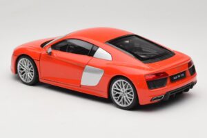 Audi R8 V10 Raudonas Welly 1:18 18052W Metalas - nuotrauka 7 iš 8