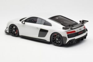 Audi R8 V10 GT RWD Pilkas GT Spirit 1:18 GT461 Derva - nuotrauka 5 iš 6