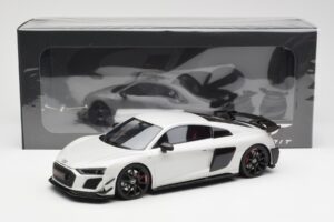 Audi R8 V10 GT RWD Pilkas GT Spirit 1:18 GT461 Derva - nuotrauka 6 iš 6