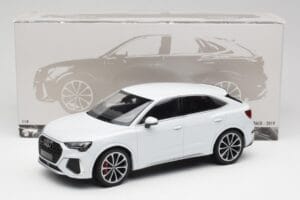 Audi RS Q3 F3 Sportback Glacier White Metallic Minichamps 1:18 155018105 Metalas - nuotrauka 6 iš 6