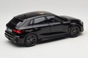 Audi RS3 8Y Sportback Myth Black Norev 1:18 188388 Metalas - nuotrauka 3 iš 8