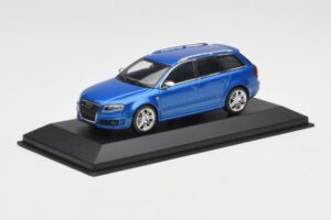 Audi RS4 B7 Avant Blue Metallic Minichamps 1:43 AUDI010 Metalas - nuotrauka 2 iš 4