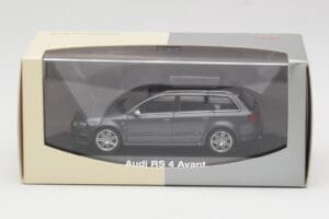 Audi RS4 B7 Avant Pilkas Minichamps 1:43 5010509223 Metalas - nuotrauka 4 iš 4