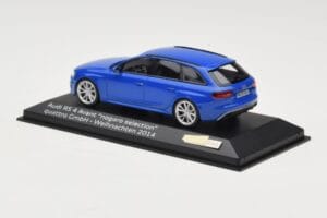 Audi RS4 B8 Avant Nogaro Blue Kalėdinė Kolekcija 2014 Minichamps 1:43 AUDI003 Metalas - nuotrauka 3 iš 4
