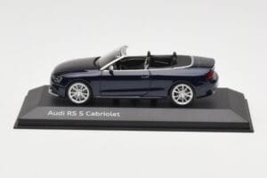 Audi RS5 B8 Kabrioletas Estoril Blue Minichamps 1:43 5011215313 Metalas
