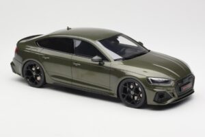 Audi RS5 B9 Competition Sportback Žalia GT Spirit 1:18 GT469 Derva - nuotrauka 4 iš 6