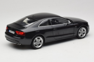 Audi S5 B8 Coupe Juodas Norev 1:18 188360 Metalas - nuotrauka 3 iš 8