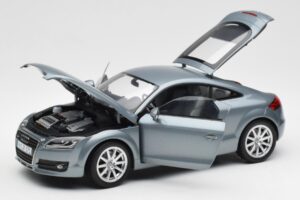 Audi TT 8J Condor Pilkas Minichamps 1:18 5010500415 Metalas - nuotrauka 2 iš 8