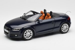 Audi TT 8J Roadster Giliavandeninis Mėlynas Minichamps 1:18 5010500525 Metalas