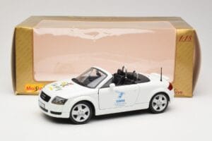 Audi TT 8N Kabrioletas Baltas Maisto 1:18 56065 Metalas - nuotrauka 8 iš 8