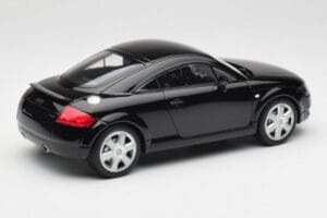 Audi TT 8N Juodas Minichamps 1:18 155017021 Metalas - nuotrauka 2 iš 6