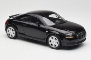 Audi TT 8N Juodas Minichamps 1:18 155017021 Metalas - nuotrauka 4 iš 6
