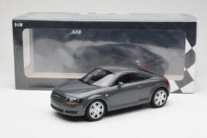 Audi TT 8N Coupe Grey Metallic Minichamps 1:18 155017020 Metalas - nuotrauka 6 iš 6