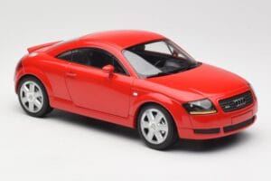 Audi TT 8N Raudonas Minichamps 1:18 155017022 Metalas - nuotrauka 4 iš 6