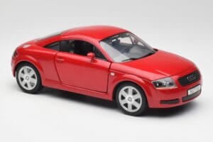 Audi TT 8N Coupe Raudonas Revell 1:18 89909092 Metalas - nuotrauka 6 iš 8