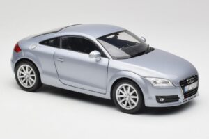 Audi TT 8N RHD Lake Sidabras Metalinis Minichamps 1:18 150015020 Metalas - nuotrauka 6 iš 8
