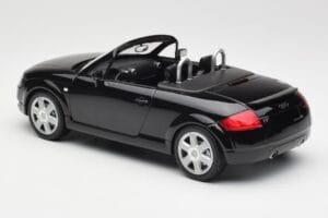 Audi TT 8N Roadster Black Metallic Minichamps 1:18 155017030 Metalas - nuotrauka 5 iš 6