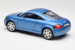 Audi TT 8N Mėlynas Revell 1:18 8954 Metalas - nuotrauka 7 iš 8