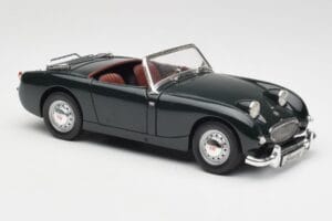 Austin-Healey Sprite Leaf Green Revell 1:18 08837 Metalas - nuotrauka 6 iš 8