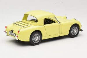 Austin-Healey Sprite Mk1 Geltonas Revell 1:18 8835 Metalas - nuotrauka 3 iš 8