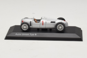 Auto Union Typ B #1 Sidabras Minichamps 1:43 5031300313 Metalas