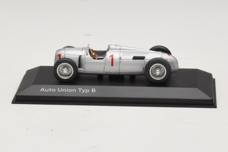 Auto Union Typ B #1 Sidabras Minichamps 1:43 5031300313 Metalas