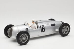 Auto Union Typ C #18 B. Rosemeyer Internationales Eifelrennen Nürburgring Winner 1936 Minichamps 1:18 Auto Union Typ C #18 B. Rosemeyer Internationales Eifelrennen Nürburgring Winner 1936 Minichamps 1:18 155361018 Metalas