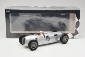 Auto Union Typ C #18 B. Rosemeyer Internationales Eifelrennen Nürburgring Winner 1936 Minichamps 1:18 155361018 Metalas - nuotrauka 6 iš 6