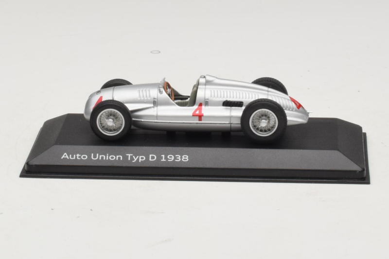 Auto Union Typ D #4 Sidabras Minichamps 1:43 Auto Union Typ D #4 Sidabras Minichamps 1:43 5030900703-R1 Metalas