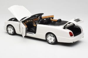 Bentley Azure Glacier White Minichamps 1:18 100139502 Metalas - nuotrauka 5 iš 8