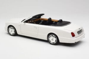 Bentley Azure Glacier White Minichamps 1:18 100139502 Metalas - nuotrauka 7 iš 8