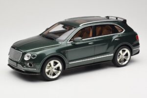 Bentley Bentayga Styling Pack Žalias GT Spirit 1:18 GT133 Derva