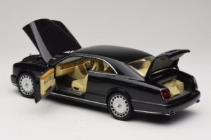 Bentley Brooklands Juodas Minichamps 1:18 100139600 Metalas - nuotrauka 5 iš 8