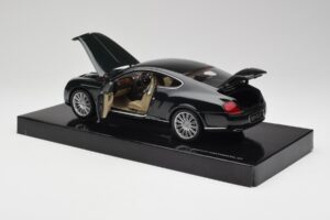 Bentley Continental GT Cumbrian Žalias Minichamps 1:18 103139623 Metalas - nuotrauka 5 iš 8