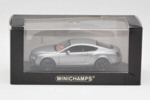 Bentley Continental GT Pilkas Su Juodais Ratais Minichamps 1:43 BENTLEY001 Metalas - nuotrauka 4 iš 4