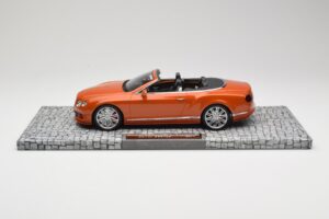 Bentley Continental GT Speed Kabrioletas Orange Metallic Minichamps 1:18 107139430 Metalas - nuotrauka 3 iš 6