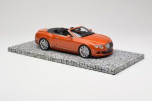 Bentley Continental GT Speed Kabrioletas Orange Metallic Minichamps 1:18 107139430 Metalas - nuotrauka 4 iš 6