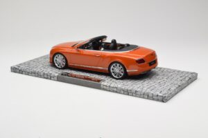 Bentley Continental GT Speed Kabrioletas Orange Metallic Minichamps 1:18 107139430 Metalas - nuotrauka 5 iš 6
