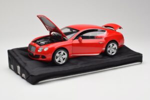 Bentley Continental GT St. James Red Minichamps 1:18 100139922 Metalas - nuotrauka 2 iš 8