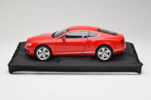 Bentley Continental GT St. James Red Minichamps 1:18 100139922 Metalas - nuotrauka 4 iš 8