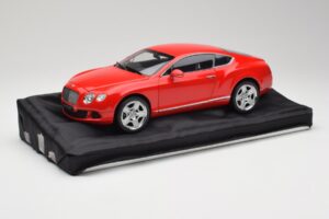 Bentley Continental GT St. James Red Minichamps 1:18 100139922 Metalas