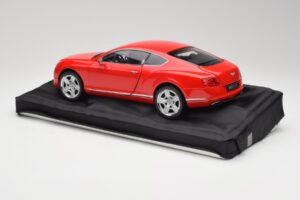 Bentley Continental GT St. James Red Minichamps 1:18 100139922 Metalas - nuotrauka 7 iš 8