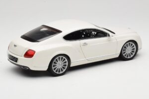 Bentley Continental GT Baltas Minichamps 1:18 100139621 Metalas - nuotrauka 3 iš 8