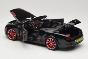 Bentley Continental Supersports ISR Kabrioletas Juodas Su Raudonomis Ratlankiais Bburago 1:18 18-11035 Metalas - nuotrauka 5 iš 8