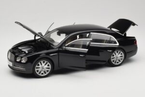 Bentley Flying Spur W12 Diamond Black Kyosho 1:18 08891DBK Metalas - nuotrauka 2 iš 8