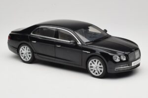 Bentley Flying Spur W12 Onyx Black Kyosho 1:18 08891NX Metalas - nuotrauka 6 iš 8