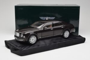 Bentley Mulsanne Burnt Oak Minichamps 1:18 100139905 Metalas - nuotrauka 8 iš 8