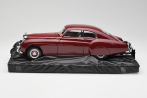 Bentley R-Type Continental Tudor Raudonas Minichamps 1:18 100139421 Metalas - nuotrauka 4 iš 8