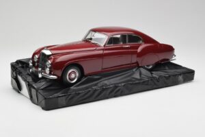 Bentley R-Type Continental Tudor Raudonas Minichamps 1:18 100139421 Metalas